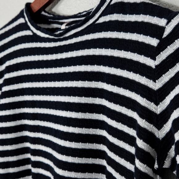 Free People Women’s Top Nautical Preppy Indie Striped Knit Cropped Cotton Small - Picture 3 of 7